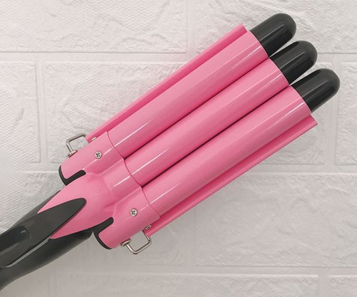 Babyliss Triple Barrel Curling Iron.