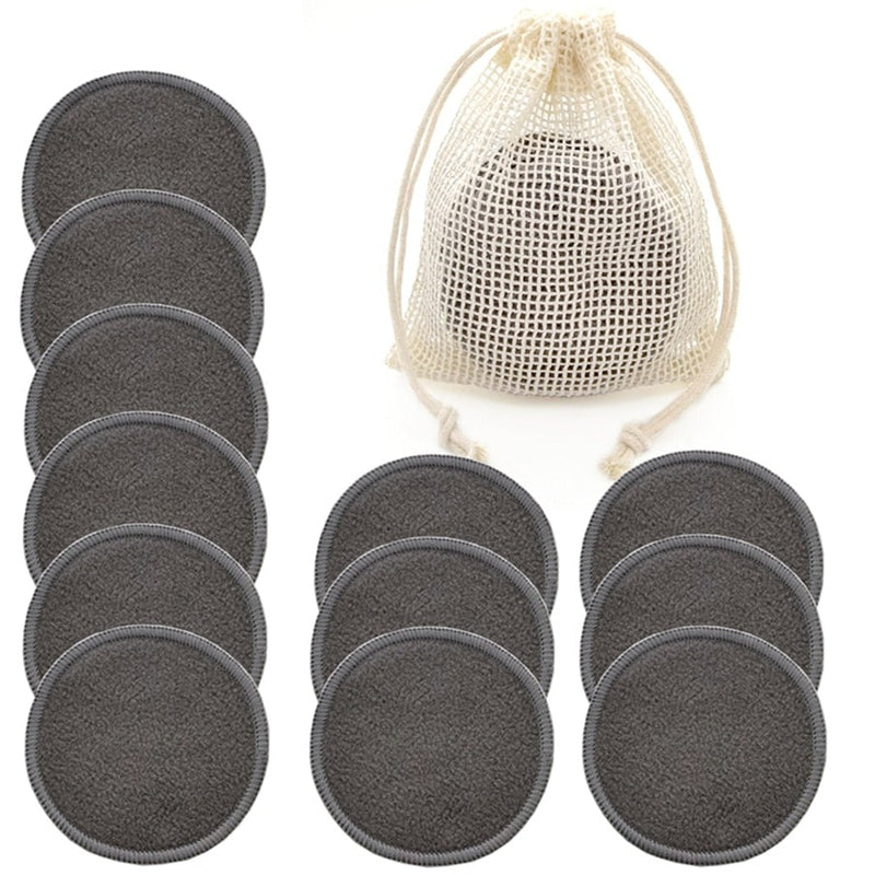 The makeup remover pad - Reusable.